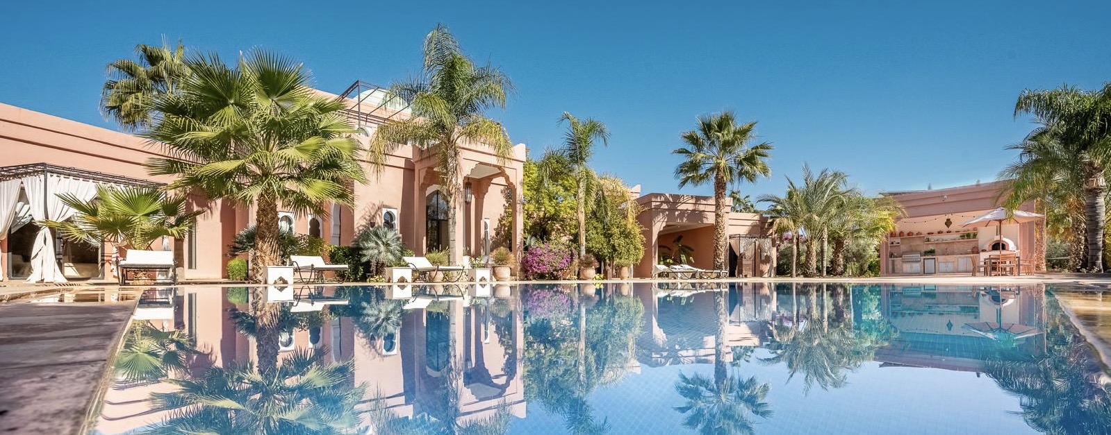 Pool panorama — façade & gardens